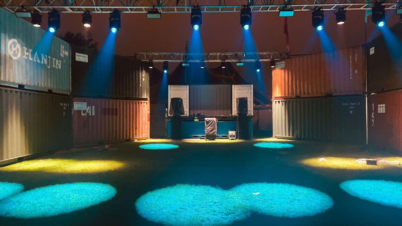 Greenwell Equipment Supplies Containers for Unique Stage at Cultivate