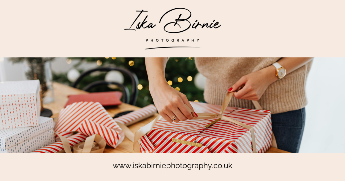 OpenGraph Image for Aberdeen photographer helps with a Christmas Gift Guide