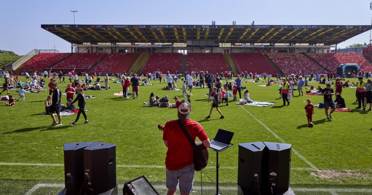 OpenGraph Image for Picnic on the pitch is a winner as families enjoy fun in the sun