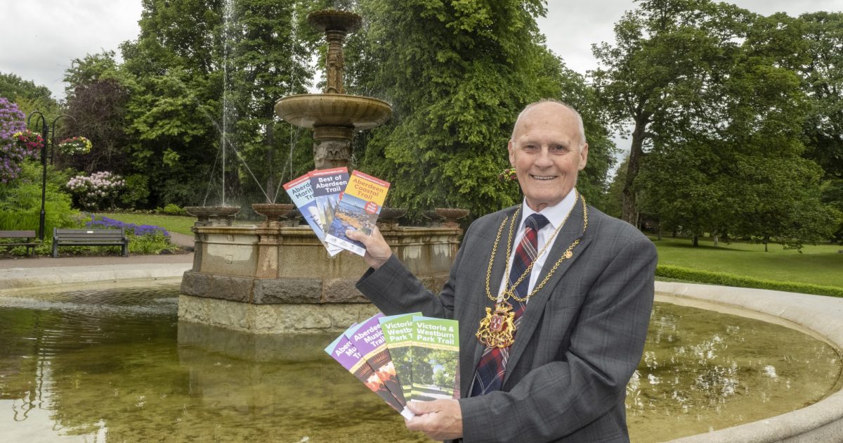 OpenGraph Image for New free walking guides launched for summer holidays