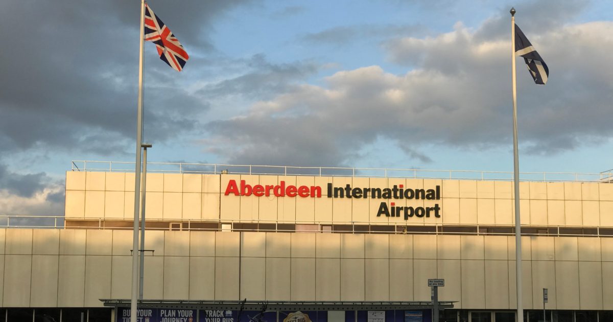 OpenGraph Image for Taxi drivers refuse to work over 'extortionate' airport cost