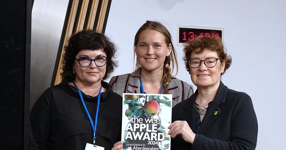 OpenGraph Image for A Wee Apple Award for Aberdeenshire Council