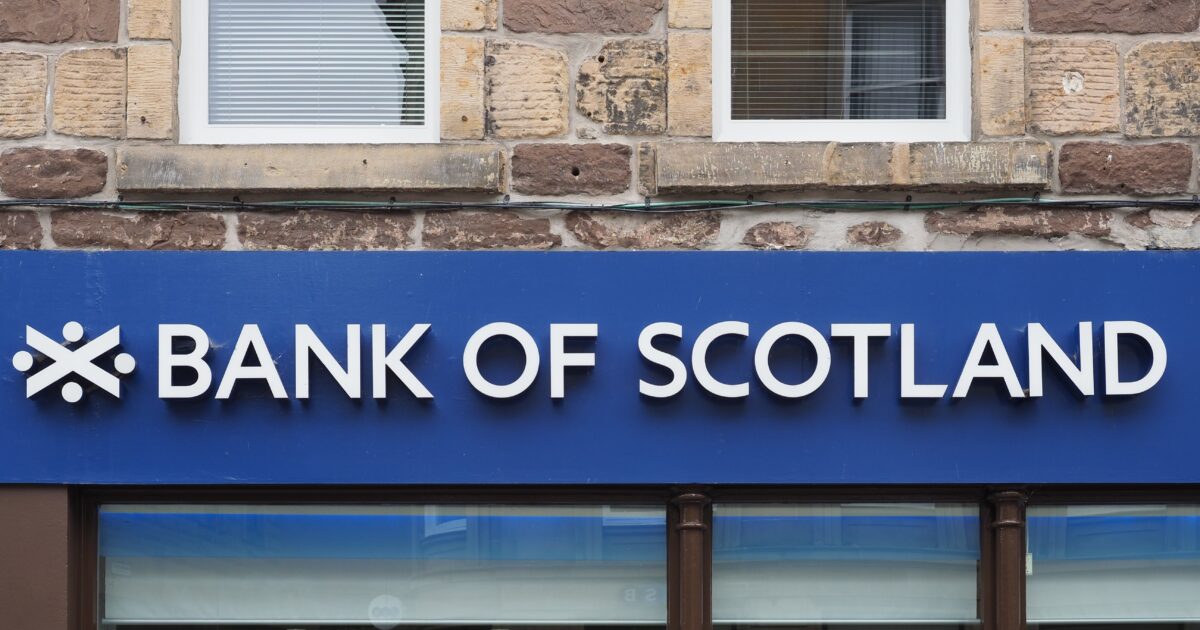 OpenGraph Image for Mobile bank branch closures to affect 13 Aberdeenshire towns