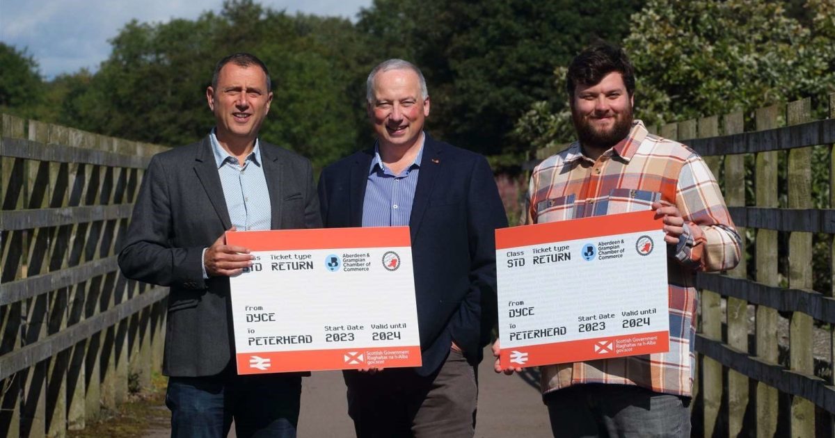 OpenGraph Image for Cross-party support for campaign to reconnect North-east by rail