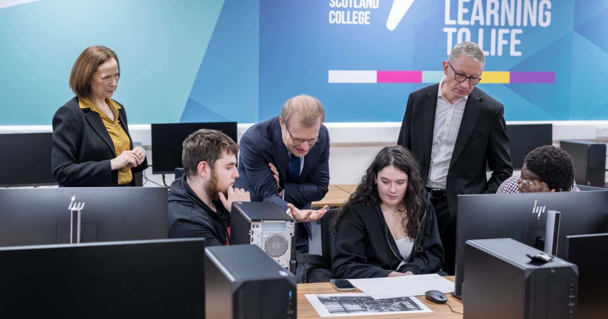 OpenGraph Image for Adura becomes lead industry partner of Energy Transition Skills Hub