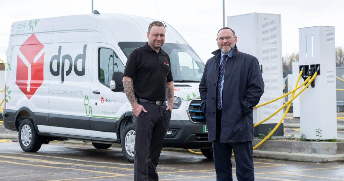 OpenGraph Image for First Bus leads way with electric charging partnership offer