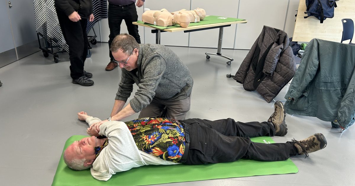 OpenGraph Image for New men’s shed group receives first aid training