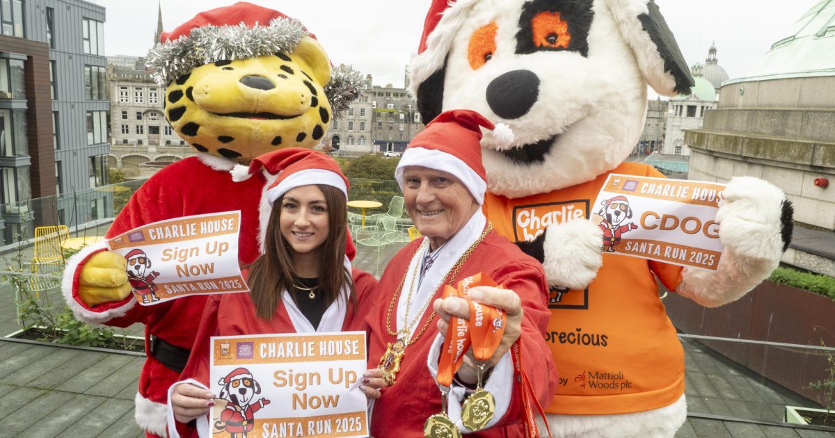 OpenGraph Image for Step into Christmas – the Santa Run returns!