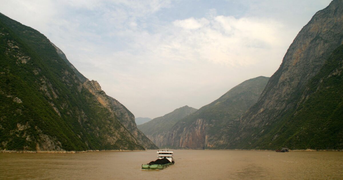 OpenGraph Image for Aberdeen scientists study Yangtze River PFAS pollution