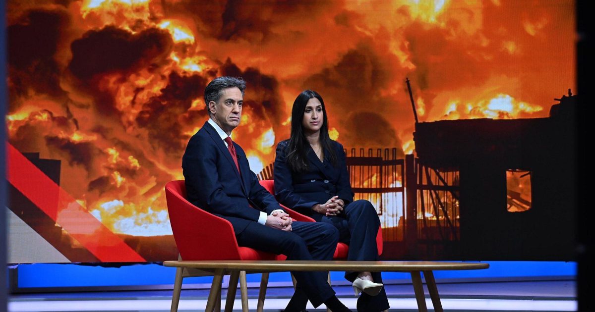 OpenGraph Image for Miliband under fire as union calls for Jackdaw and Rosebank approval