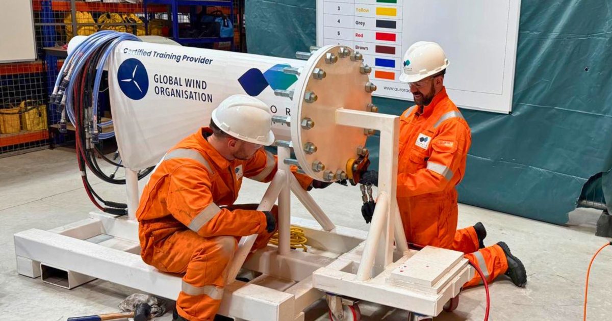 OpenGraph Image for Aurora trains army of wind workers from military ranks to tackle renewables skills shortage