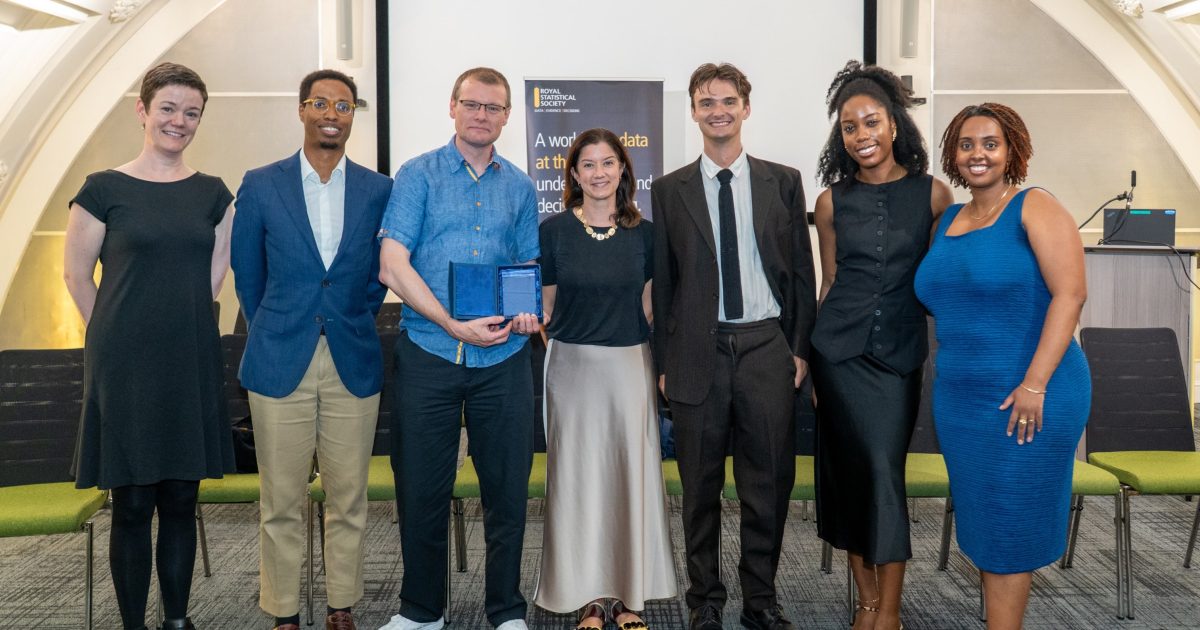 OpenGraph Image for Team from University of Aberdeen and NHS Grampian wins national award for NHS waiting list research