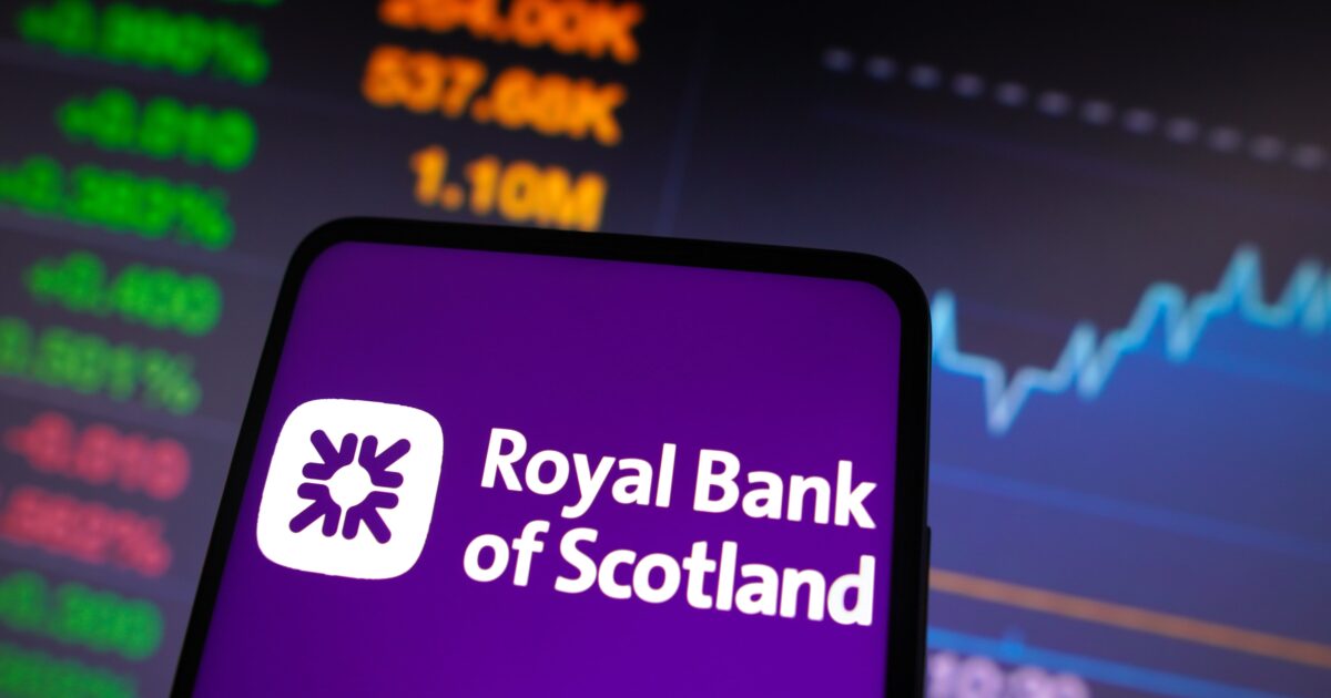 OpenGraph Image for Scottish private sector activity rises for first time in six months