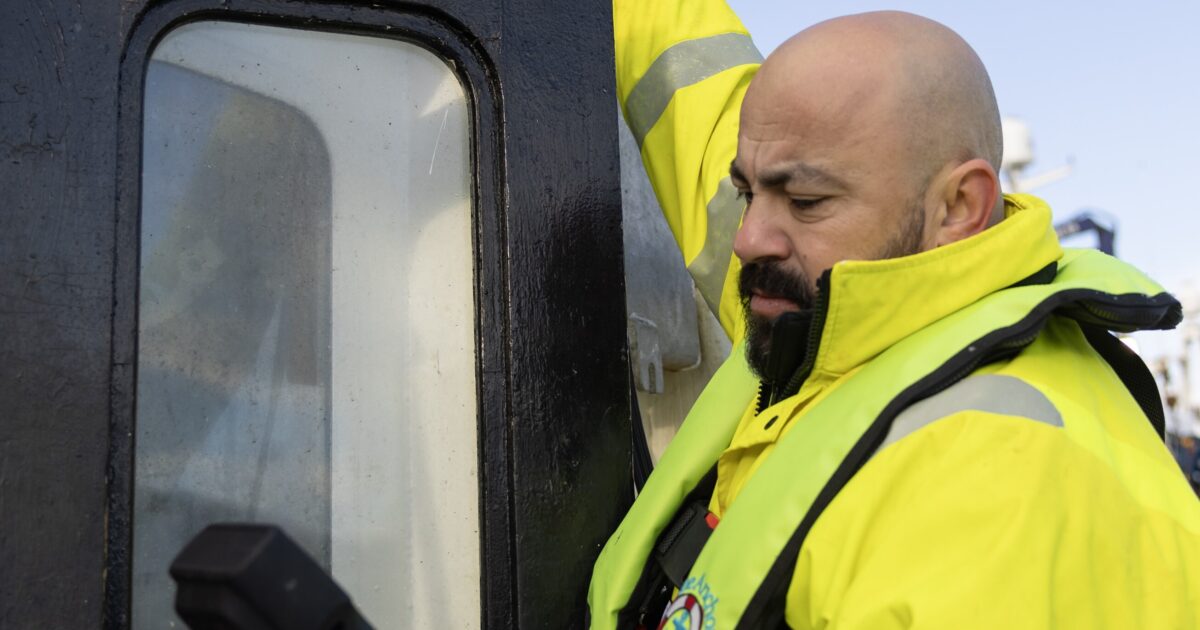 OpenGraph Image for Fuel trials dramatically reduce port vessel’s carbon emissions
