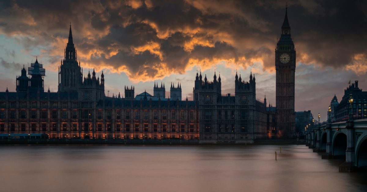 OpenGraph Image for Migrant hotel blunders cost taxpayer billions, MPs warn