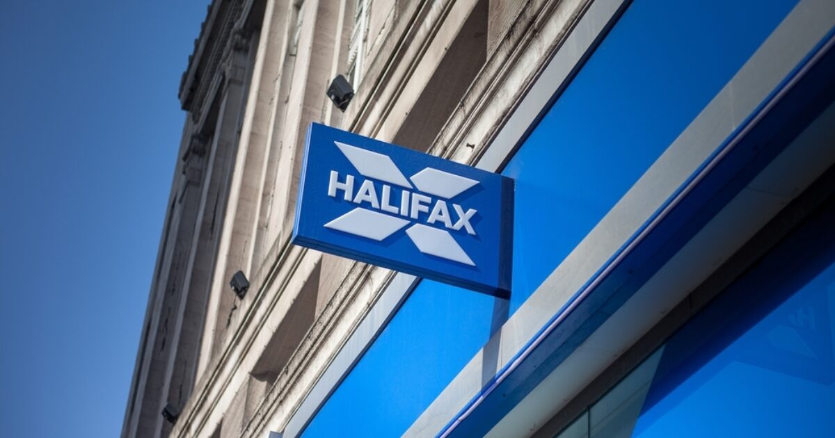OpenGraph Image for Halifax announces plans to close Union Street branch in January