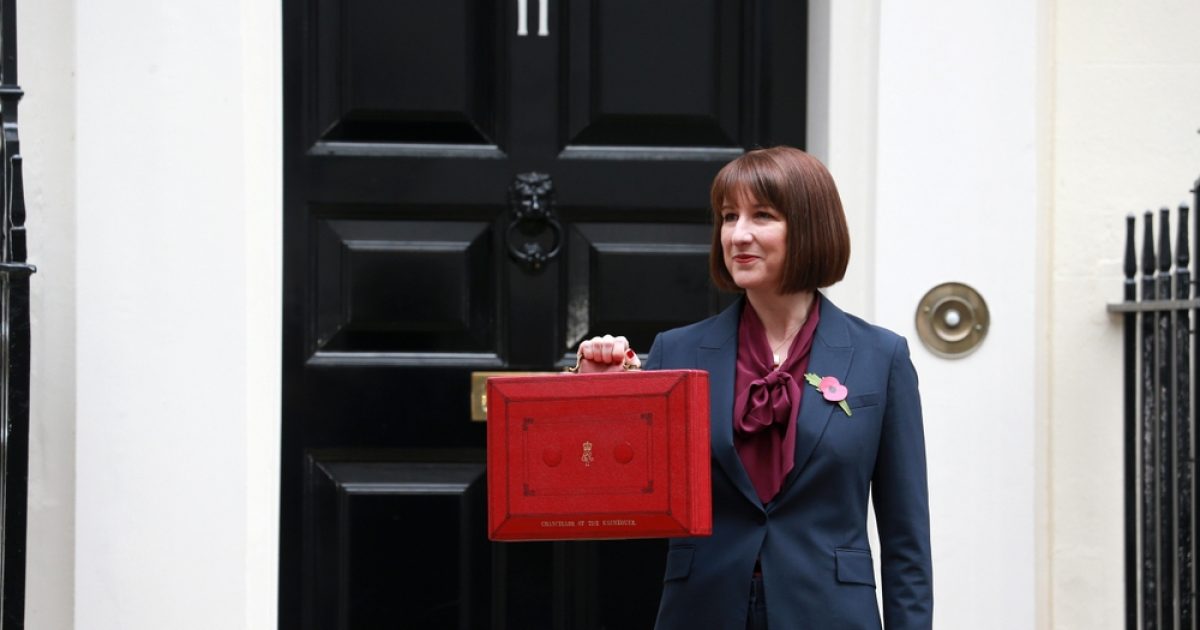 OpenGraph Image for Chancellor warned carbon capture projects face collapse without £4bn injection