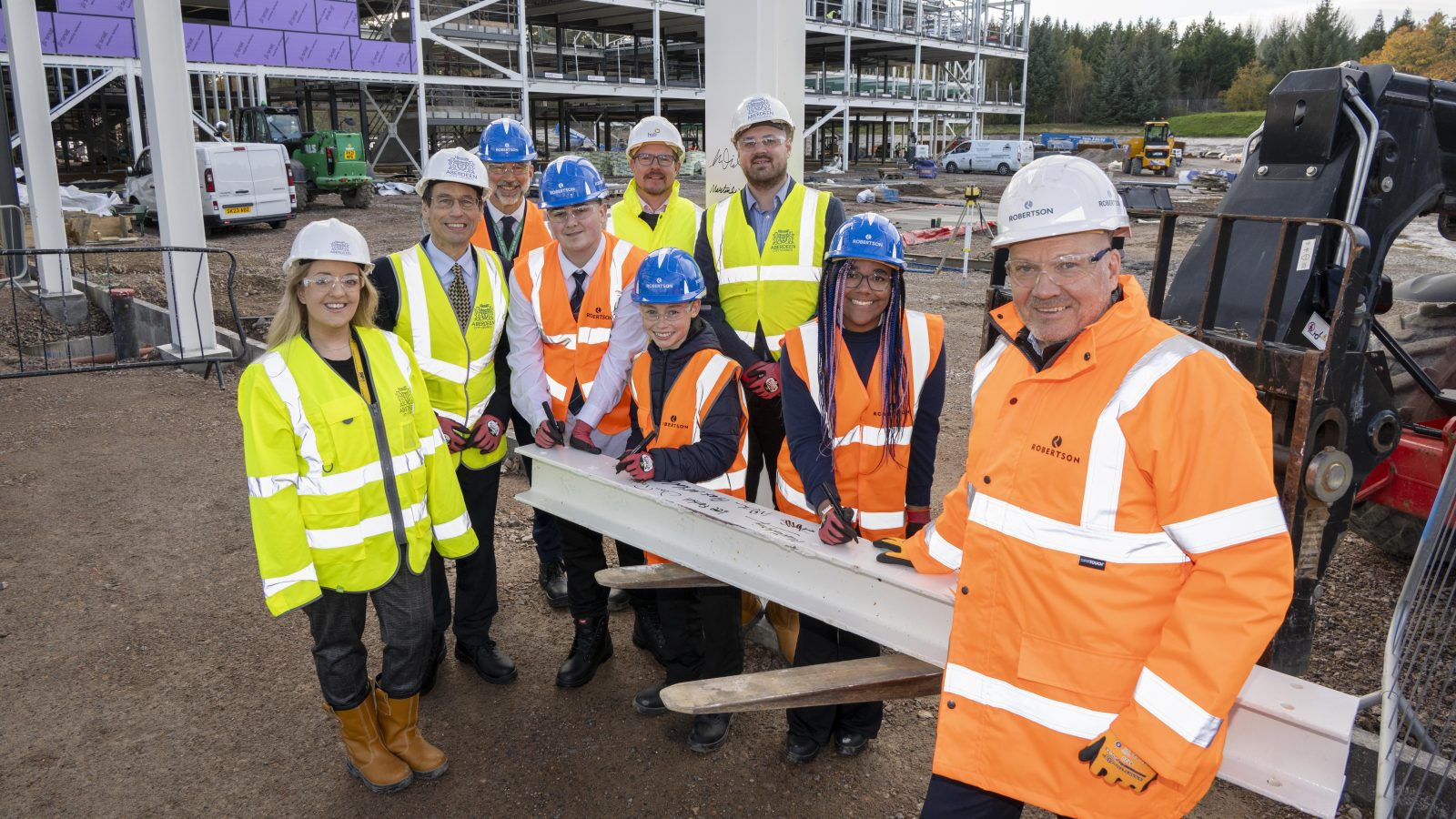 Steel signing marks milestone for new Hazlehead Academy Campus