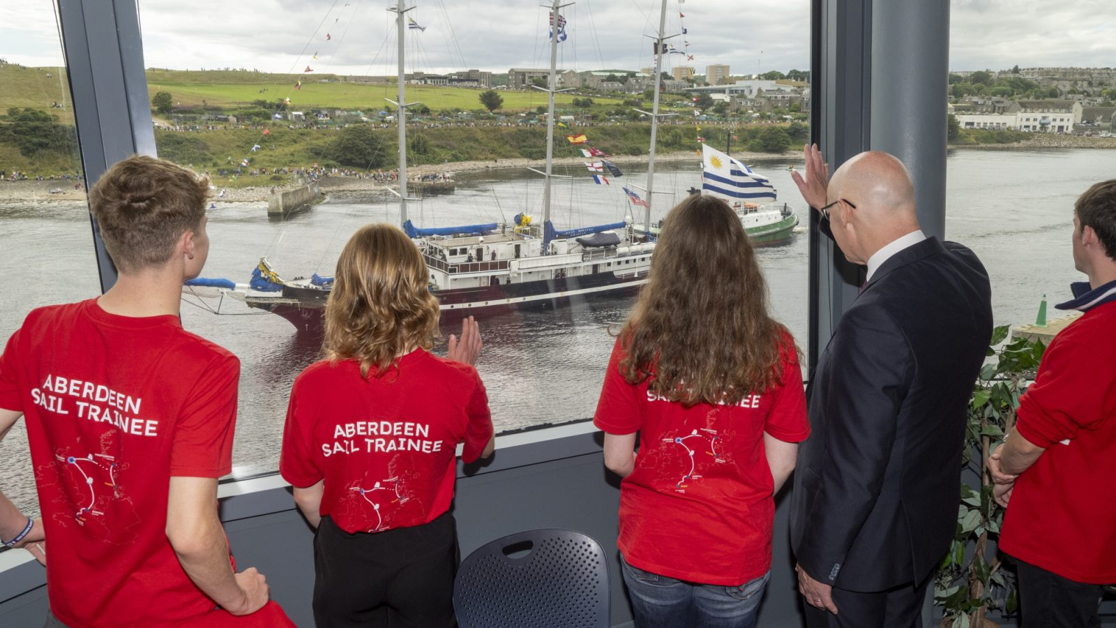 First Minister John Swinney with volunteers for The Tall Ships Races Aberdeen 2025. Credit: Norman Adams – Aberdeen City Council.