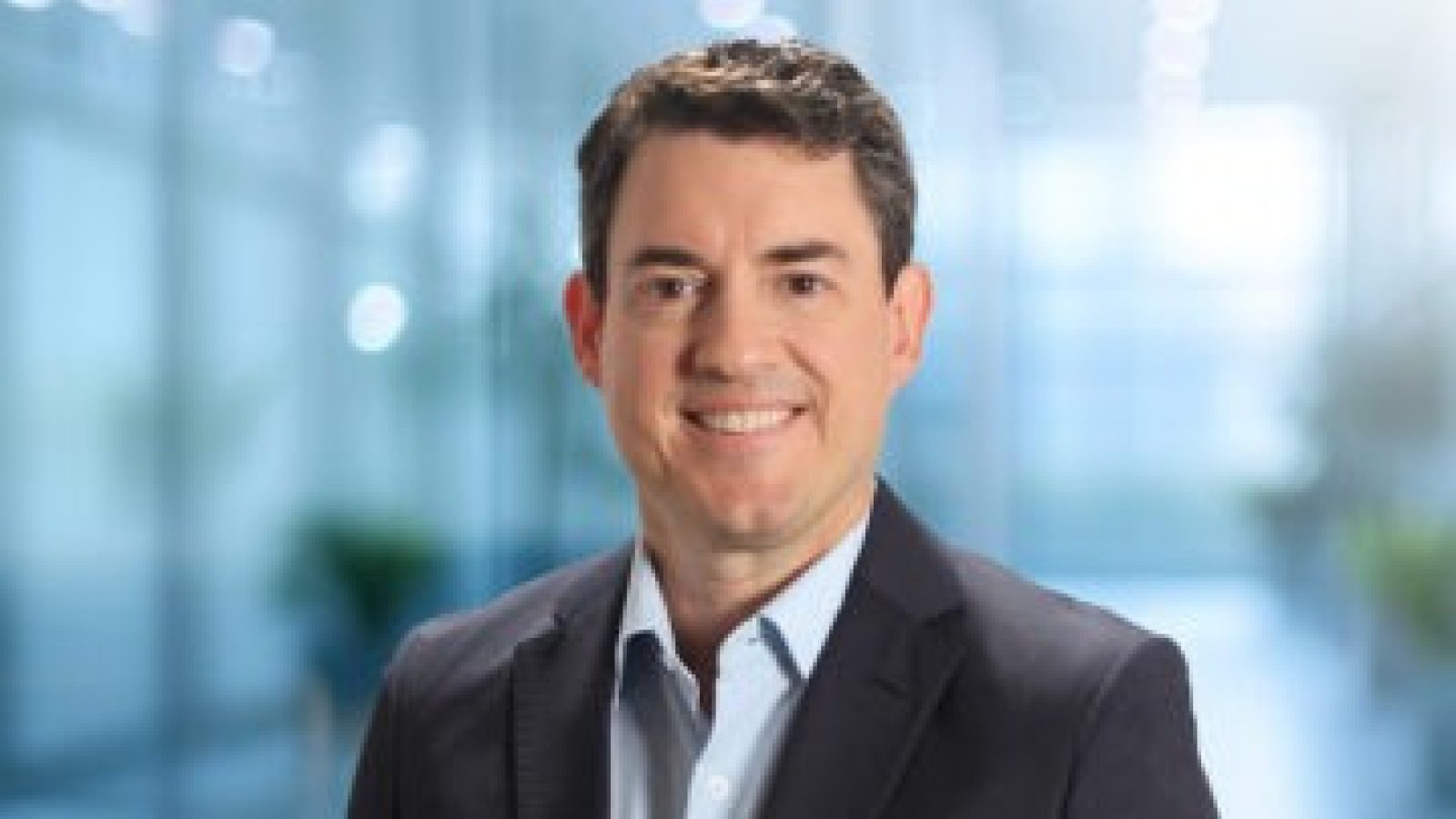 Douglas Stewart, Group CFO of 3t