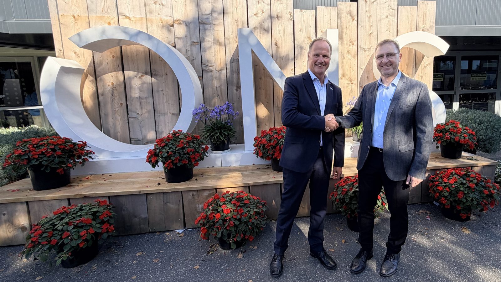 From left to right, Nikolaj Vejlgaard and Jürgen Müller.