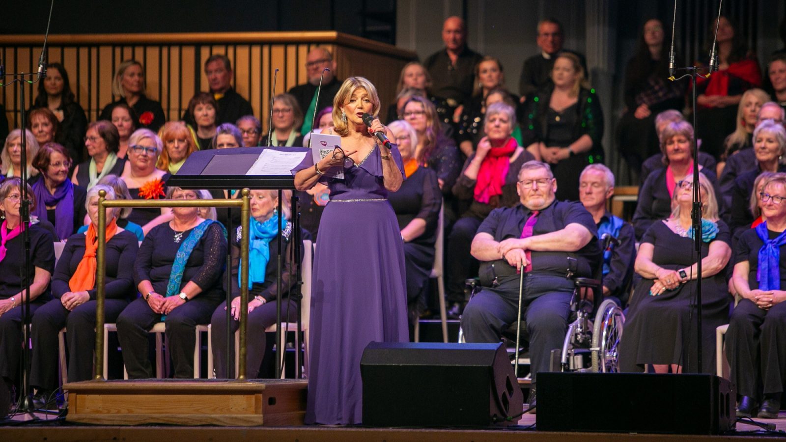 VSA’s ‘Sing, Sing, Sing!’ event, co-founded by singer and Honorary President of VSA Fiona Kennedy and Musical Director Laura Pike, returns to Aberdeen’s Music Hall this November with a global invitation to choirs of ‘Aberdeen’.