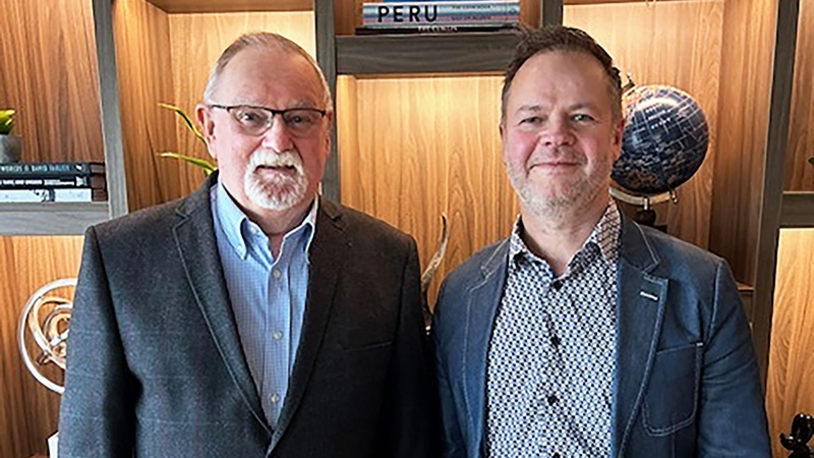 HRRS founder Tim Southam and Marex managing director Wayne Henderson.