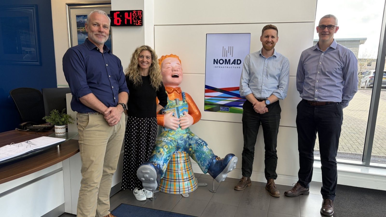 Paul Binnie (Director Operations UK & Europe), Heather Pickering (Nomad co-owner), Oor Wullie, Will Taylor (Snr PM for EHP) and Graham Fergusson (Snr Project Engineering Manager)
