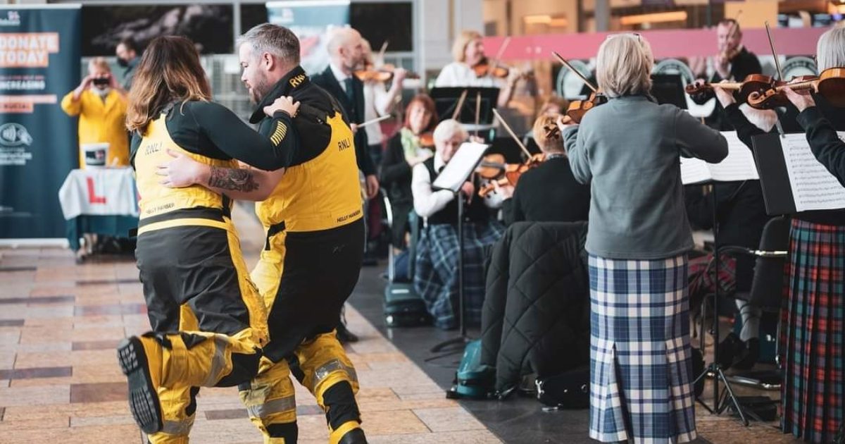 OpenGraph Image for Scottish showcase raises nearly £1000 for Aberdeen lifeboat station