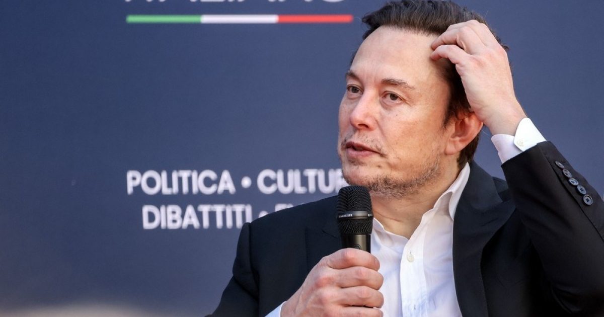 OpenGraph Image for 'Disgusting abomination': Musk attacks Trump's tax bill