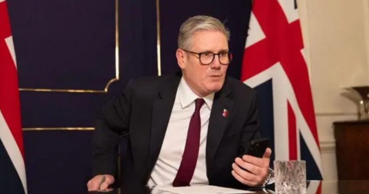 OpenGraph Image for Starmer congratulates Trump in first phone call