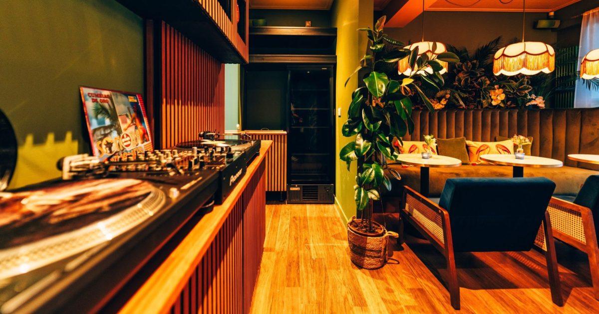 OpenGraph Image for 10 Dollar Shake announces new Aberdeen venue - Tropicalismo
