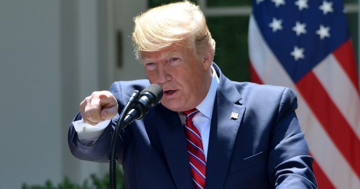 OpenGraph Image for US stocks fall as Trump labels central bank boss 'major loser'