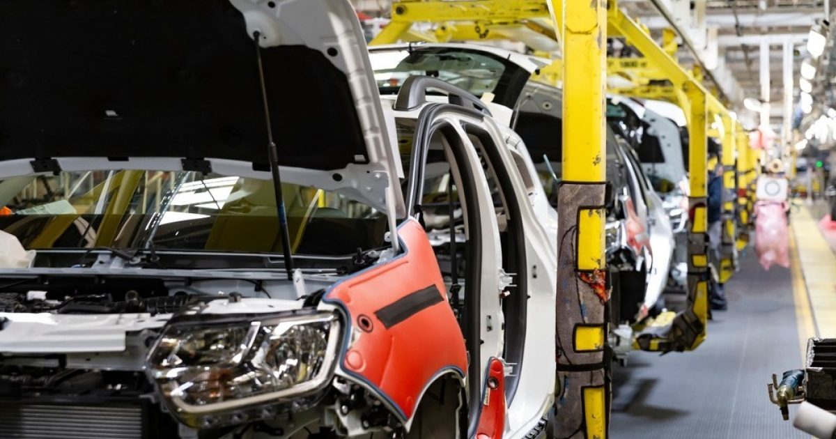 OpenGraph Image for Government to ease rules on car manufacturers switching to electric