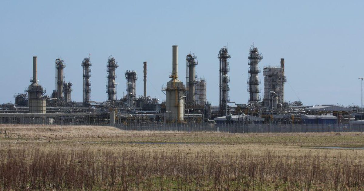 OpenGraph Image for UK ministers under pressure over Scotland's first carbon capture site