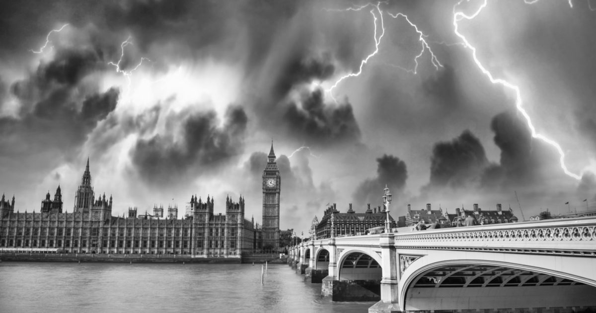 OpenGraph Image for Insolvency specialist warns 610,000 firms are 'on the brink of failure'