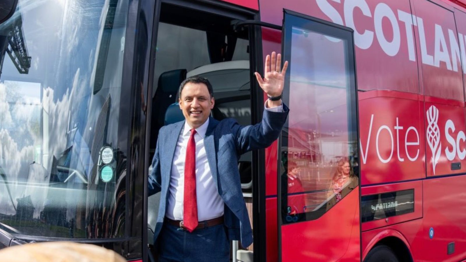 Scottish Labour vows to scrap "unfair" business rates system