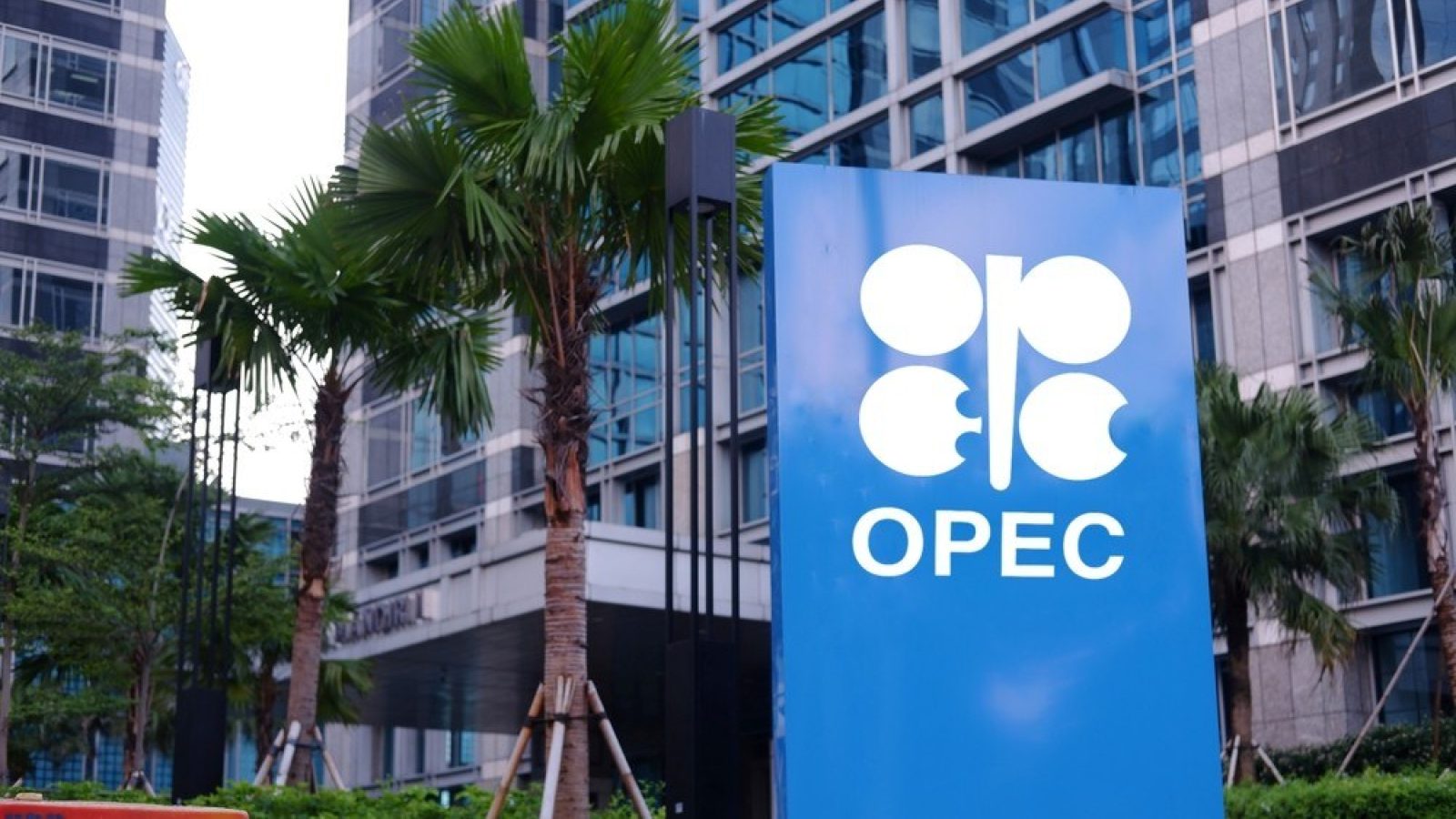 OPEC+ oil output raise restricted by Strait of Hormuz closure