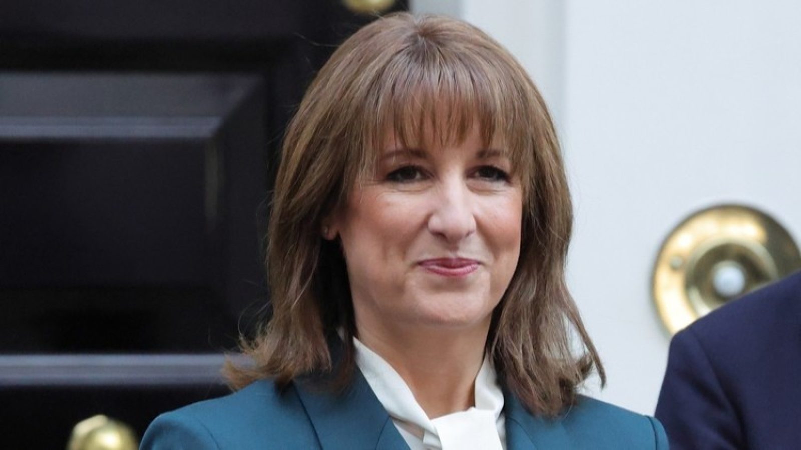 Reeves faces renewed calls to scrap North Sea windfall tax