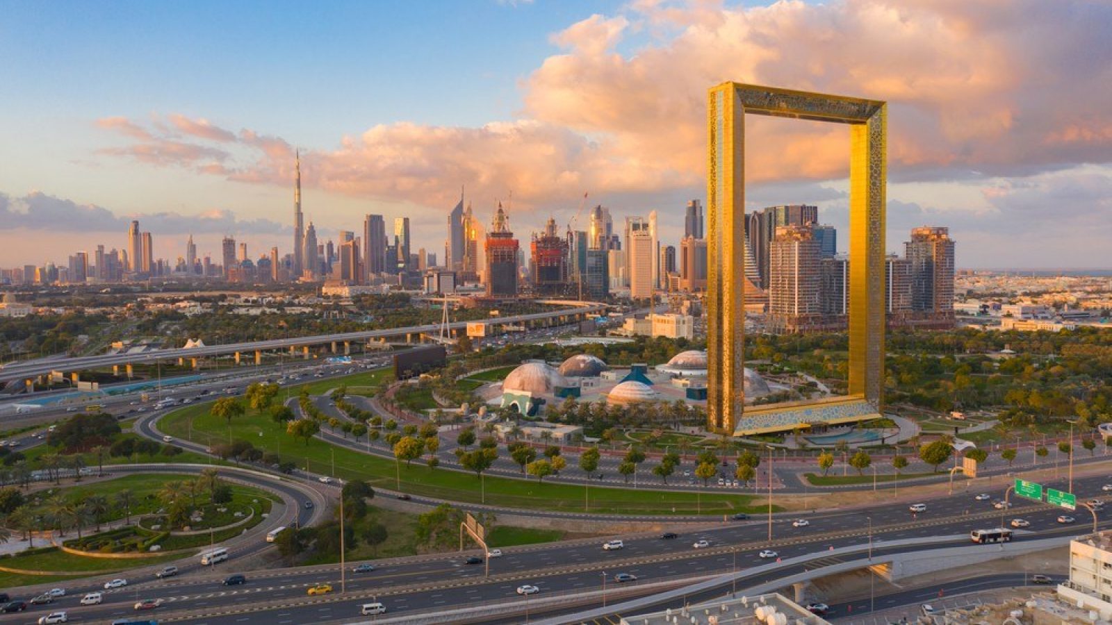 Market Watch: UK strikes £3.7bn trade deal with Gulf states