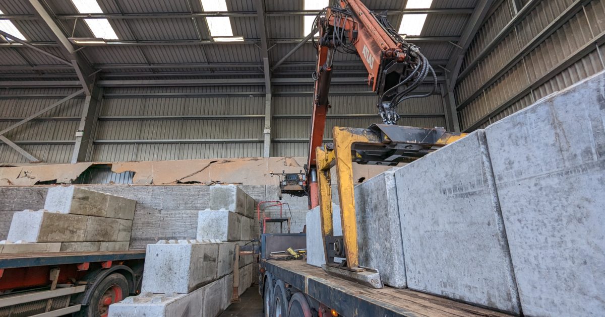 OpenGraph Image for Recycling street sweepings into blocks for more circular economy