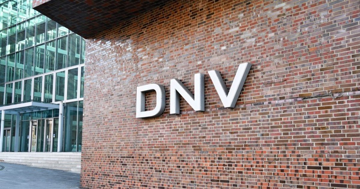 OpenGraph Image for DNV appointed owner’s engineer for landmark 1GW solar + 600MWh storage project in Egypt