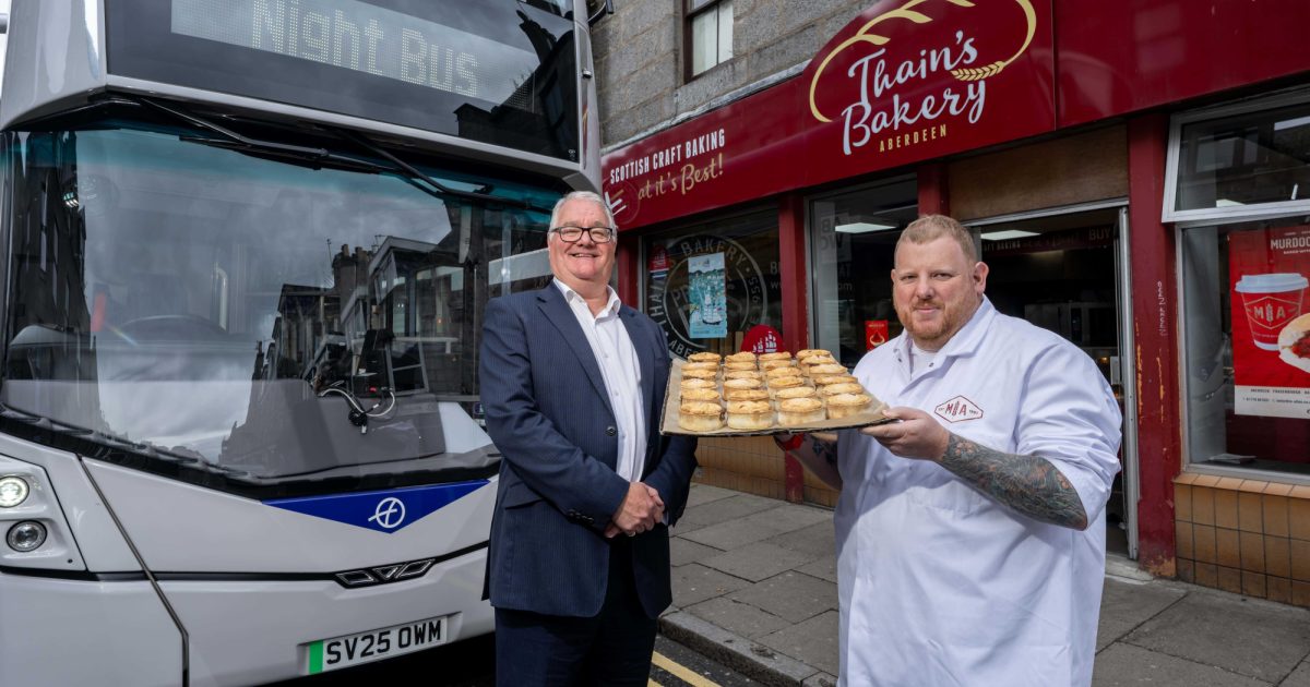 OpenGraph Image for First Bus to dish out free pies to celebrate night bus relaunch