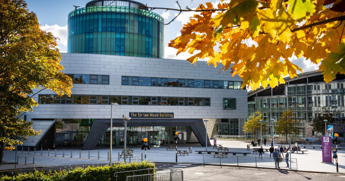 OpenGraph Image for RGU offers skills boost to energy sector with world first in Energy Data Management