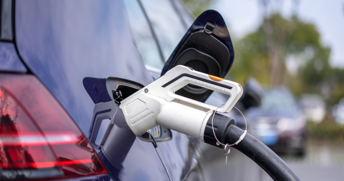 OpenGraph Image for DNV comment on electric vehicles charging