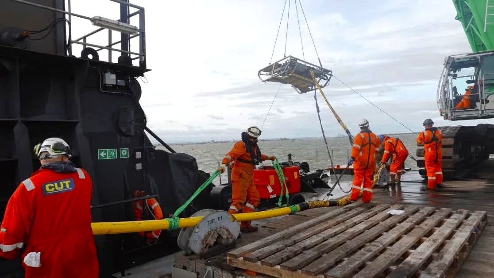 Cuts completed on explosive filled WW2 ship