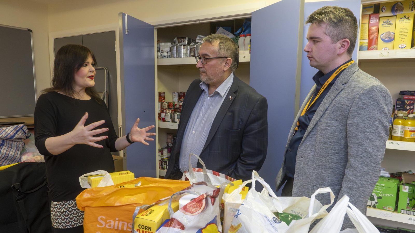 Anti-poverty and inequality committee visits Tillydrone community