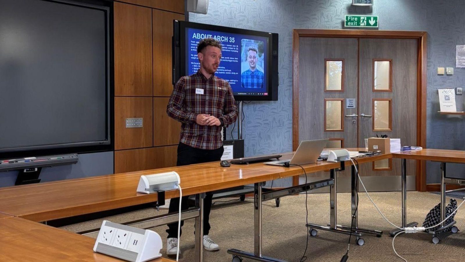 Arch 35 Marketing co-founder shares insights at Business Gateway event