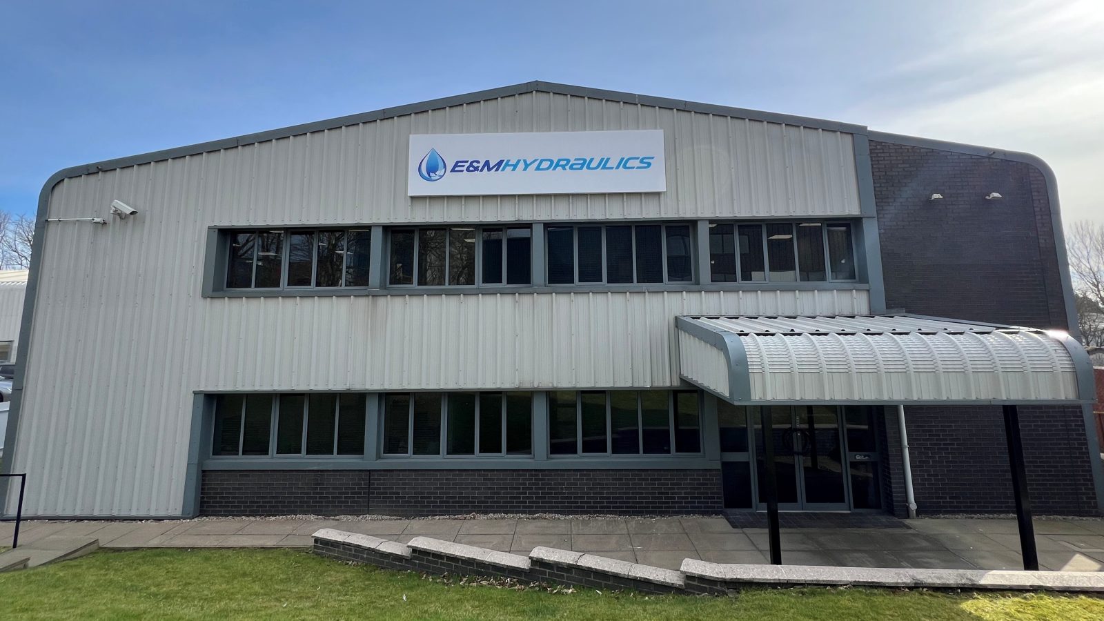 E&M Hydraulics celebrates 20 years supporting oil and gas and manufacturing sectors