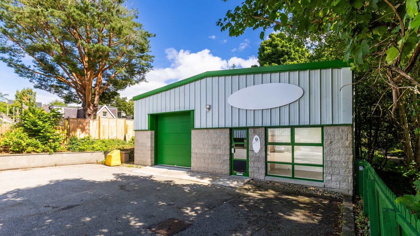 Deal secured at Cults Business Park, as Knight Property Group welcomes CrossFit® SAR